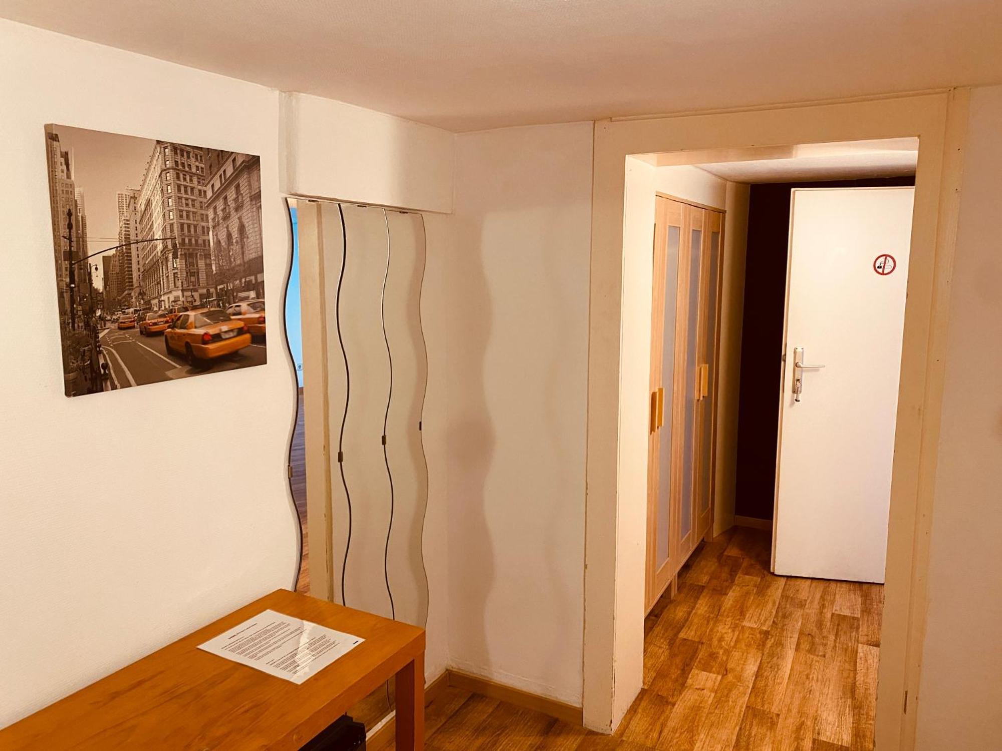 Stay Inn Central Station Frankfurt am Main Room photo