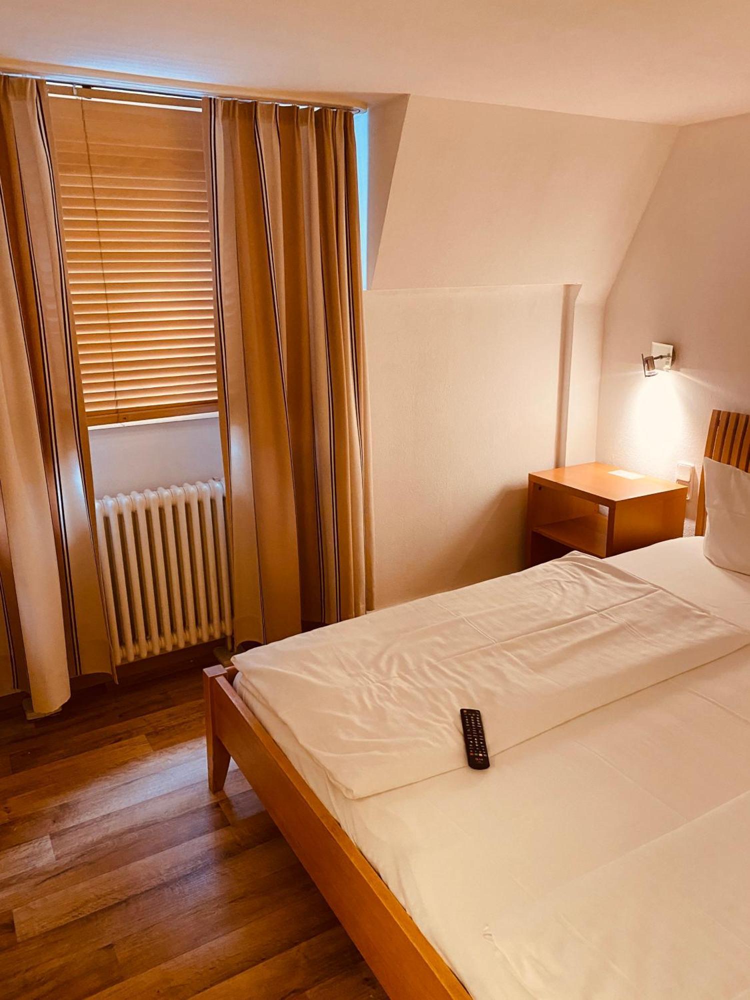 Stay Inn Central Station Frankfurt am Main Room photo